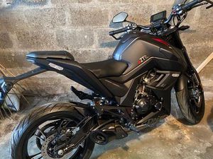 ZONTES R 125 ROADSTER