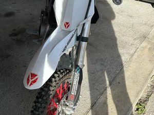DIRT YCF 125