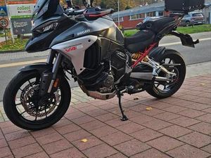 ② DUCATI MULTISTRADA V4S 2022