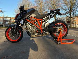 ② KTM SUPERDUKE 1290R 73KW PAPIEREN!