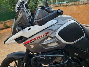 SUZUKI - DL 1000 V-STROM 1000
