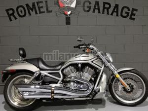 HARLEY DAVIDSON - VRSC V-ROD