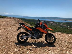 KTM 990 SUPERMOTO