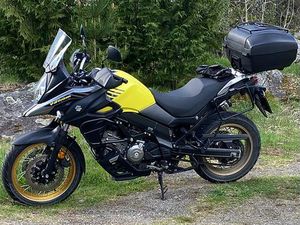 SUZUKI DL 650 V-STROM XT