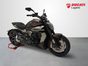 X DIAVEL V4