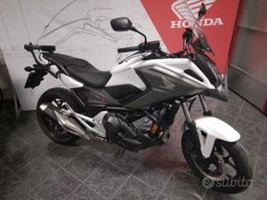 HONDA NC 750 X DCT CAMBIO AUTOMATICO