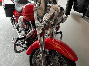 HARLEY DAVIDSON FLHRSE ROAD KING CVO