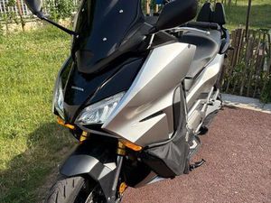 HONDA FORZA 750 GRIS MAT - FULL
