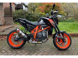KTM 690 DUKE R NAKED PETROL MANUAL EURO 4 (74 PS) 690 CC