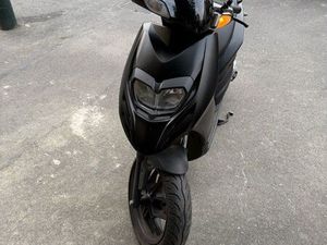 PIAGGIO TYPHOON 50 – 2021 – 10 000 KM – RÉVISION 08/2025