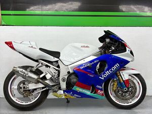 SUZUKI 1000 GSXR 2002 ÉQUIPÉE PISTE