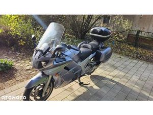 YAMAHA FJR
