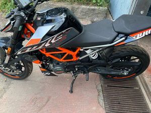 KTM DUKE 125
