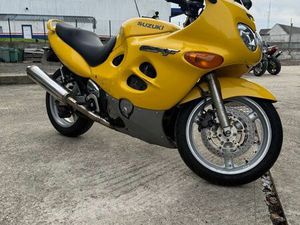 SUZUKI GSXF 600 JEUNE PERMIS