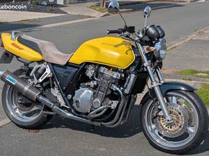 VENDS HONDA CB 1000