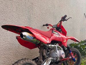 MOTO DIRT ÉCHANGE OU VENDRE CONTRE 150 OU 125