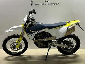 VENDO HUSQVARNA 701 ENDURO (2022) USATA A BARI (CODICE 9874792) - MOTO.IT
