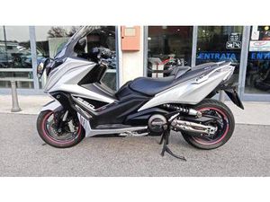 VENDO KYMCO AK 550 (2017 - 19) USATA A BEREGAZZO CON FIGLIARO (CODICE 9875497) - MOTO.IT