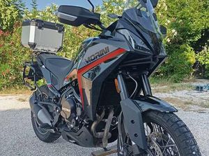 VENDO MOTO MORINI X-CAPE 650 (2021 - 25) USATA A PESARO (CODICE 9875756) - MOTO.IT