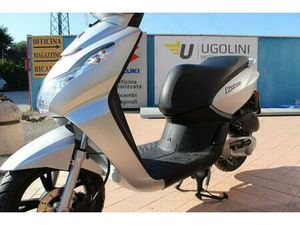 VENDO PEUGEOT KISBEE 50 (2019 - 20) USATA A RIMINI (CODICE 9875186) - MOTO.IT