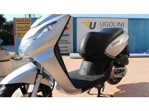 VENDO PEUGEOT KISBEE 50 (2019 - 20) USATA A RIMINI (CODICE 9875186) - MOTO.IT