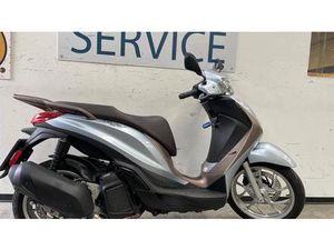 VENDO PIAGGIO MEDLEY 150 ABS (2021 - 25) USATA A MONZA (CODICE 9875196) - MOTO.IT