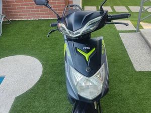 SCOOTER ELÉTRICA VORTEX GOOSE COM BATERIA DE LÍTIO MERELIM (SÃO PAIO), PANOIAS E PARADA DE TIBÃES