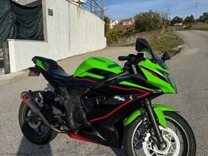 KAWASAKI NINJA 125 SAMÕES
