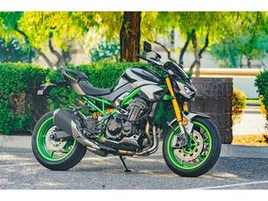 2025 KAWASAKI Z900 SE ABS