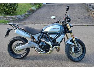 DUCATI SCRAMBLER SPECIAL 1100 MIT WENIG KM