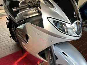 TRIUMPH SPRINT ST 1050