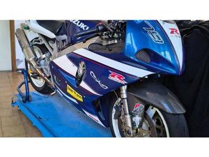 VENDO SUZUKI GSX R 750 (1999 - 03) USATA A FORLI' (CODICE 9875444) - MOTO.IT