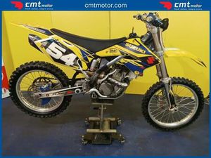VENDO SUZUKI RM 250 (2005 - 06) USATA A VENARIA REALE (CODICE 9875085) - MOTO.IT