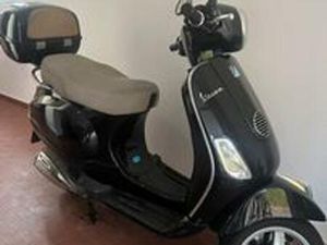 VESPA PIAGGIO LX150