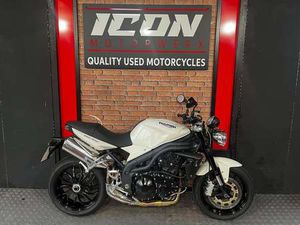 2008 TRIUMPH SPEED TRIPLE 1050, LOW MILEAGE, SUPER CLEAN