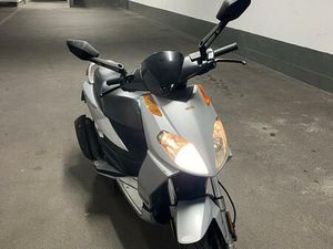 APRILIA SPORTCITY 125 CC MOTORROLLER TÜV NEU UND GEWARTET