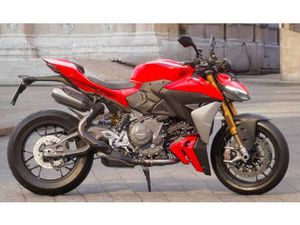 2026 DUCATI STREETFIGHTER
