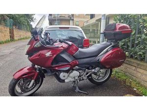 VENDO HONDA DEAUVILLE 700 USATA A ROMA (CODICE 9875578) - MOTO.IT