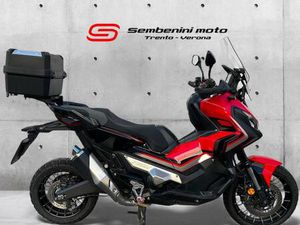 VENDO HONDA X-ADV 750 (2018 - 20) USATA A TRENTO (CODICE 9875429) - MOTO.IT