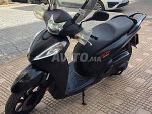 HONDA SH300I SPORT
