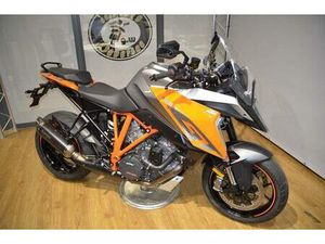 KTM 1290 SUPER DUKE GT GARANTIE/AKRAPOVIC/2.HAND/