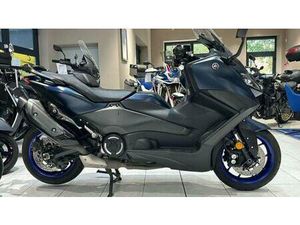 VENDO YAMAHA T-MAX 560 (2022 - 24) USATA A TORINO (CODICE 9875772) - MOTO.IT