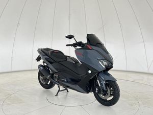 VENDO YAMAHA T-MAX 560 TECH MAX (2020) USATA A VENEZIA (CODICE 9875293) - MOTO.IT