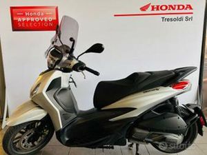 PIAGGIO BEVERLY 300 I.E. HPE