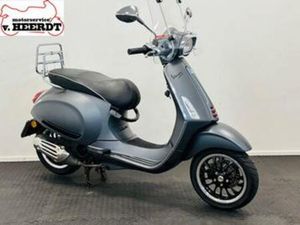 VESPA SPRINT 125 ABS (BJ 2017) 5,937 KM — MOTOREN | OVERIGE MERKEN — MARKTPLAATS