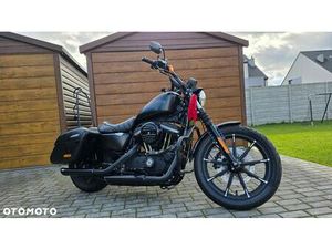 HARLEY-DAVIDSON SPORTSTER IRON 883