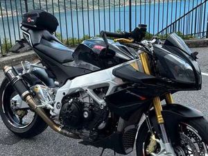 APRILIA TUONO V4R NERO