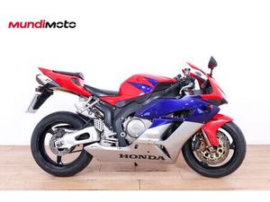 HONDA CBR 1000 RR FIREBLADE - MUNDIMOTO
