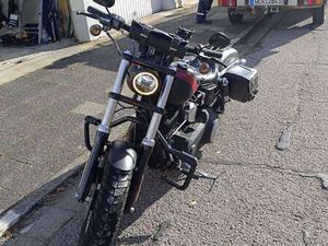 HARLEY-DAVIDSON DYNA FAT BOB