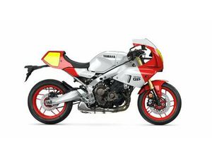 YAMAHA XSR900 GP